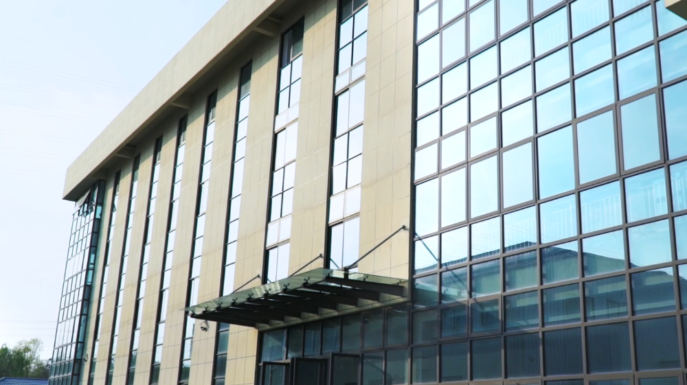 华伦数控战略升级!20亩新厂区正式投用 打造“研发-生产-租赁”一体化产业生态